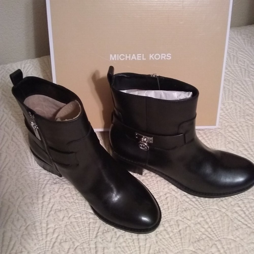 Women's black boots